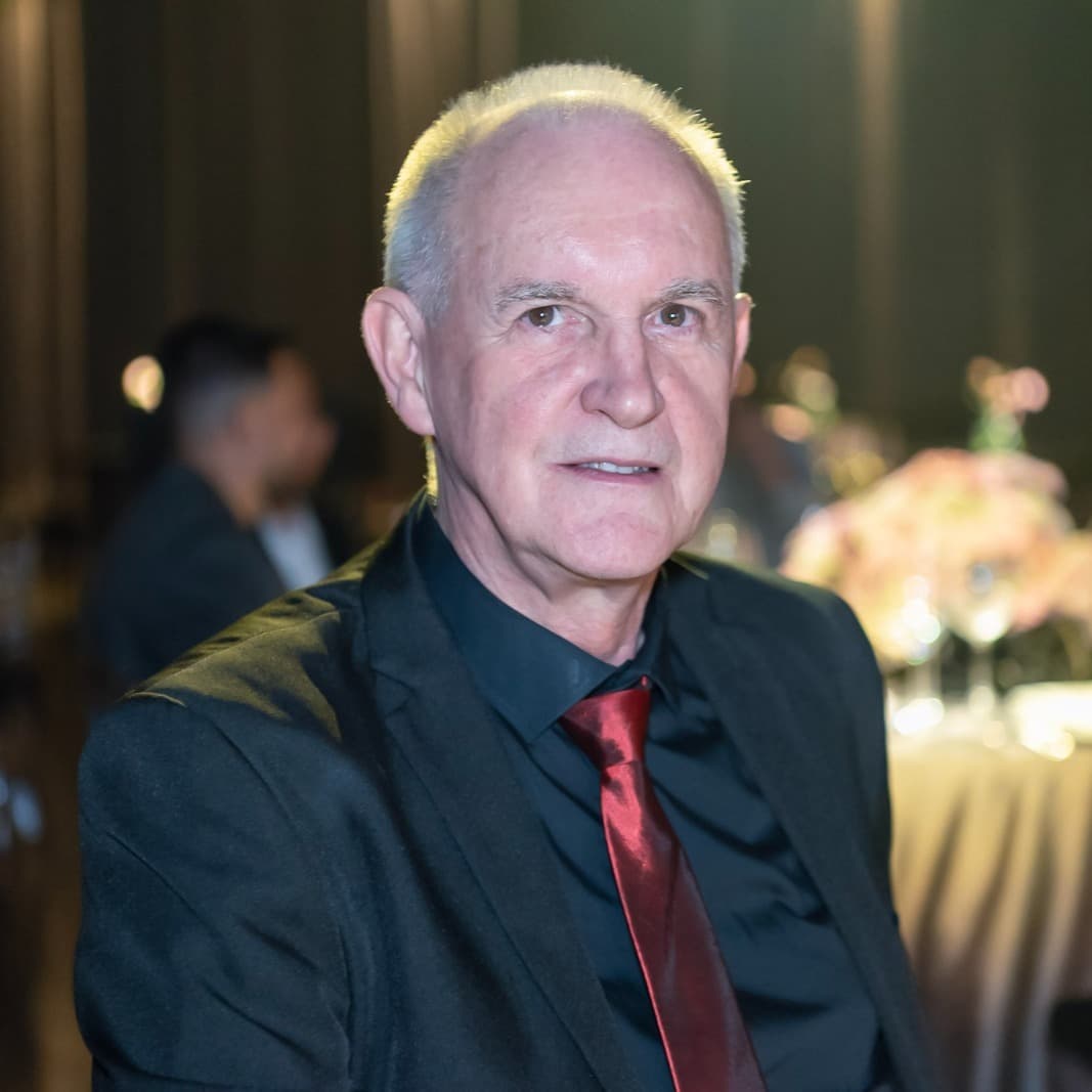 Professor Paulo Bassani